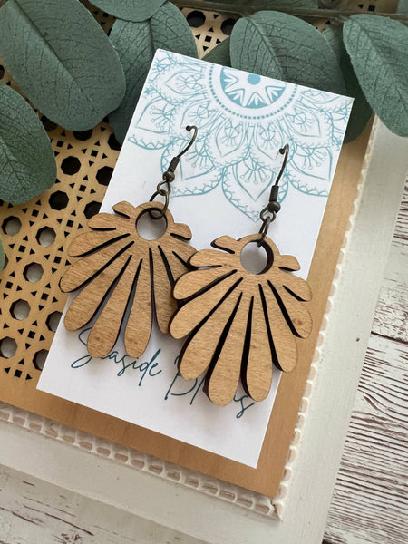 Seasideblooms - Boho maple wood lightweight earrings 