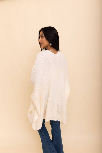 Leto Accessories - Chic Boucle Cozy Cardigan Poncho – Perfect for Fall & Winter: Ivory