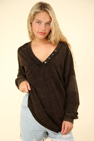 VERY J - NT11802-Washed Knit V-Neck Oversized Top: Black / S-M-L/2-2-2