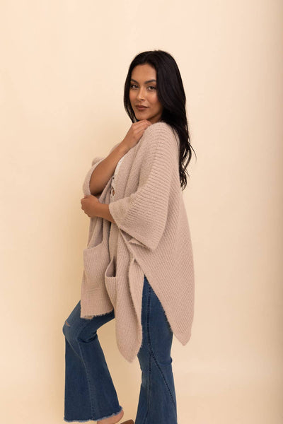 Leto Accessories - Chic Boucle Cozy Cardigan Poncho – Perfect for Fall & Winter: Ivory