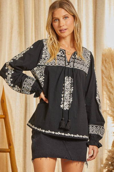 Andrée by Unit - Embroidered Tunic Top T12142-1